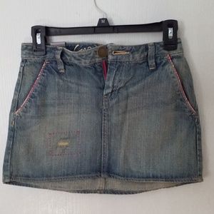GAP denim SKIRT Size 14 NEW WT Embroidered blue JEAN button rear pockets